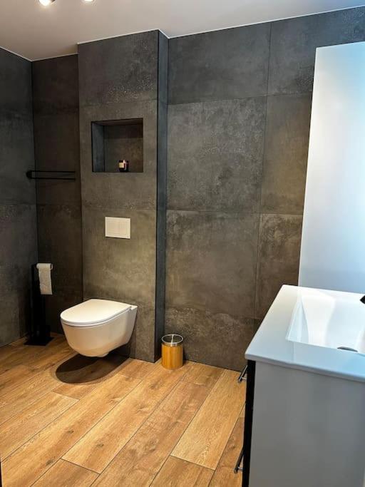 Familievennlig Apartment Tvedestrand Luaran gambar